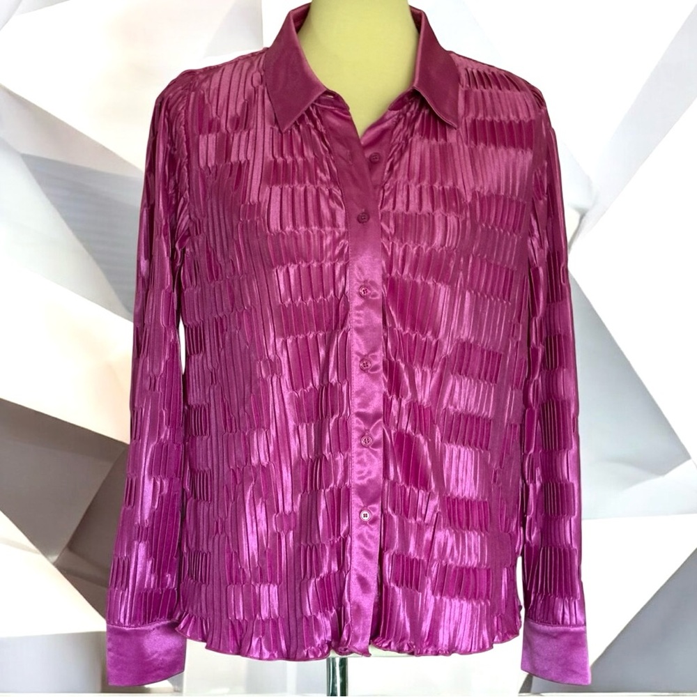 NWT Melloday Silky Button-Up Shirt